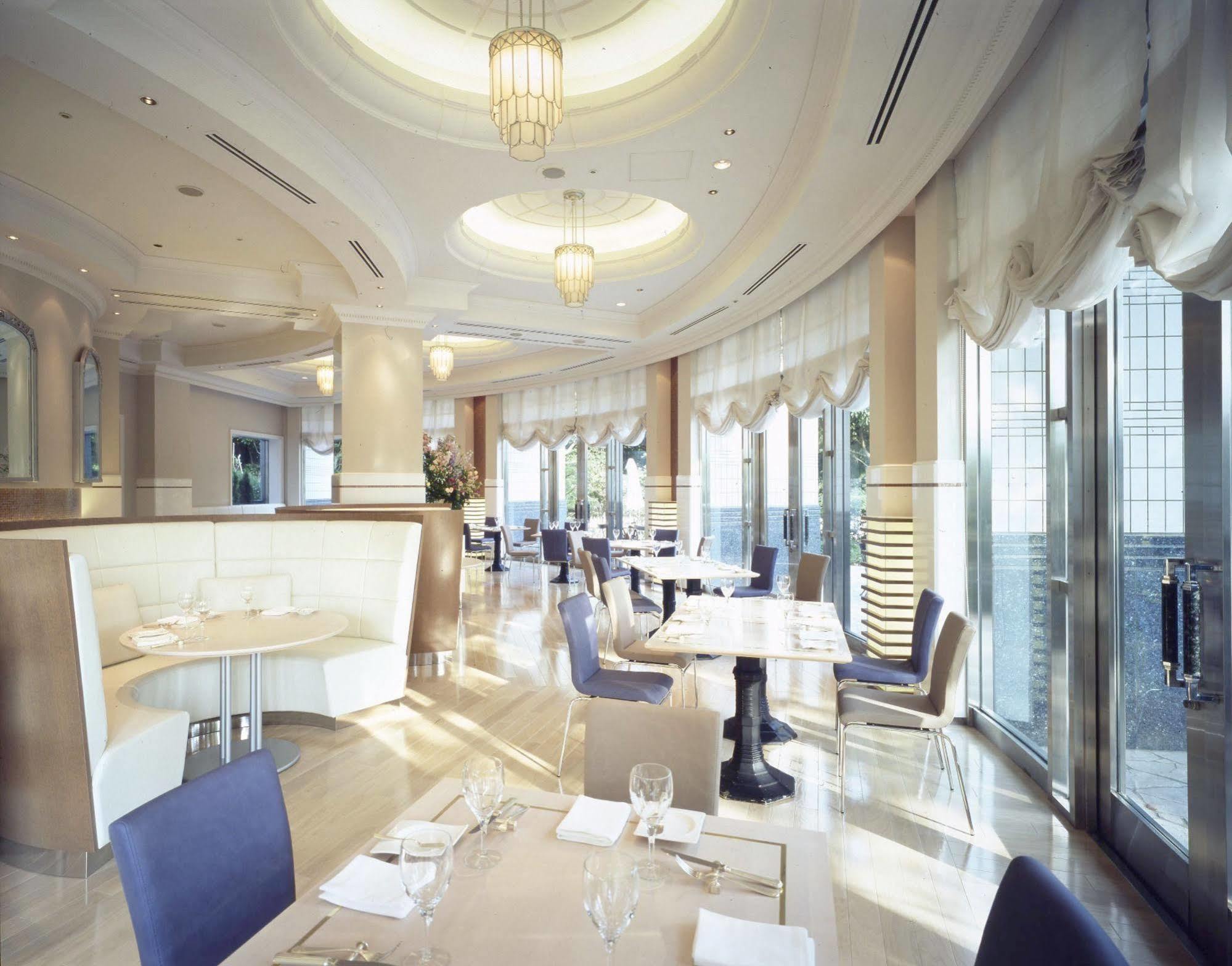 Hotel The Manhattan Chiba Extérieur photo