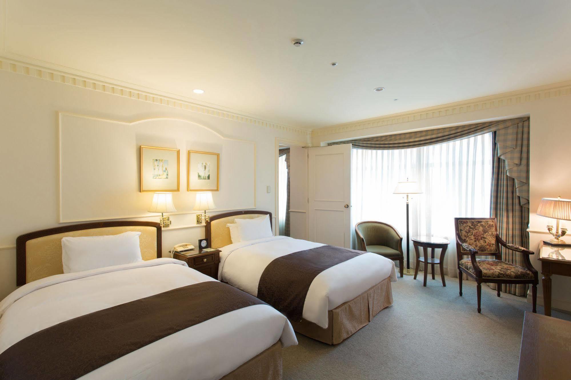 Hotel The Manhattan Chiba Extérieur photo